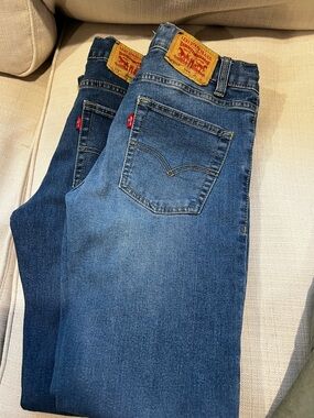 Levi's Men's Two-Tone Blue Straight Jeans